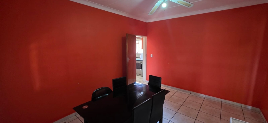 4 Bedroom Property for Sale in Meiringspark North West